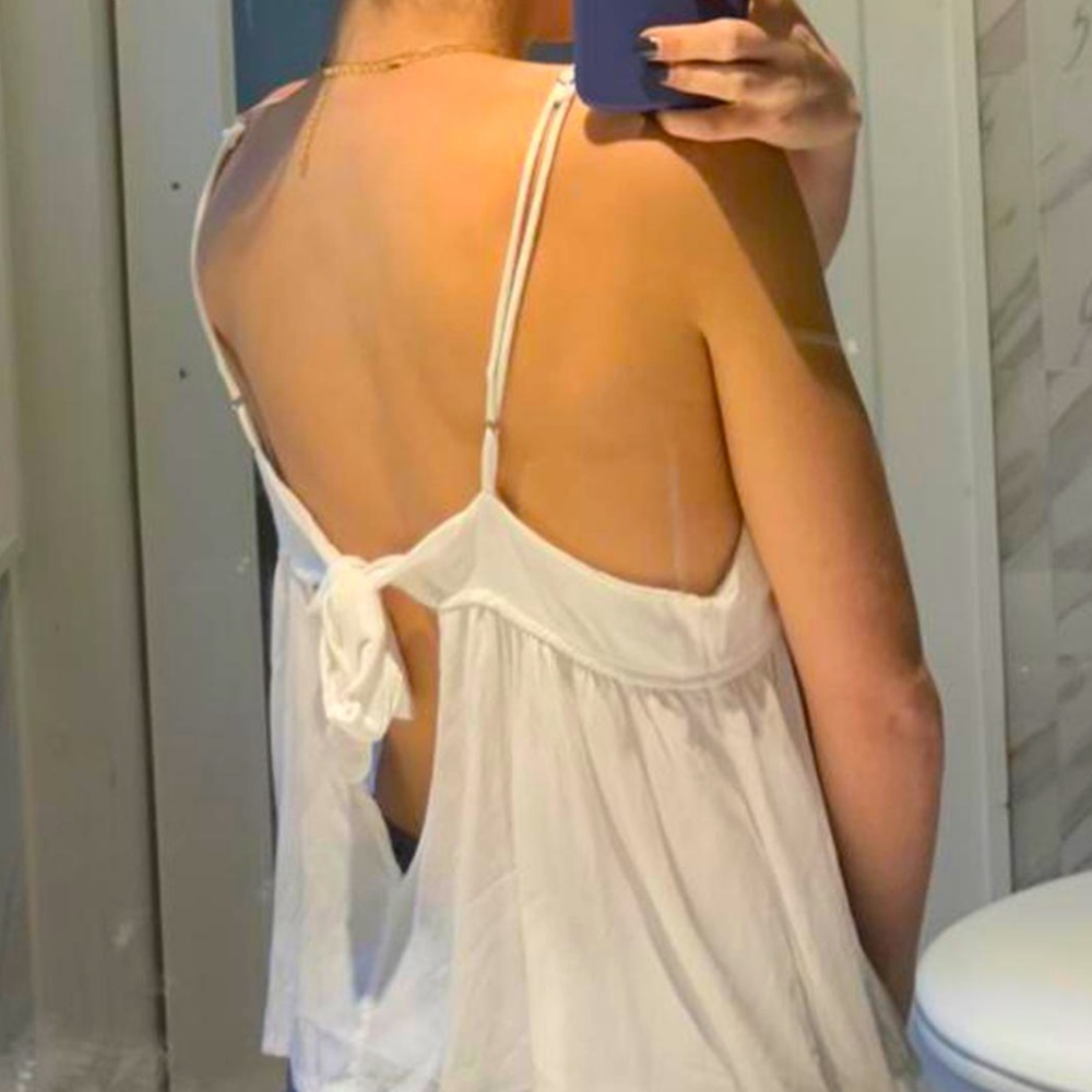 Brandy Melville Tie-back tank top